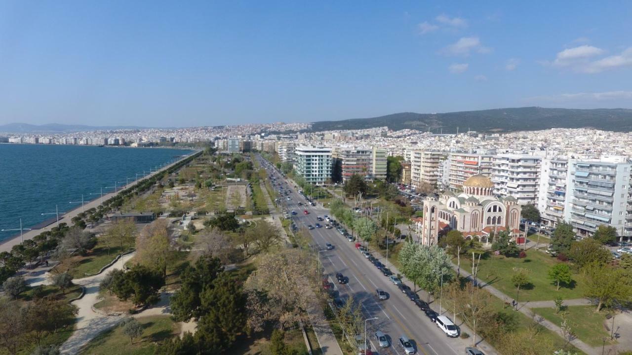 Oli'S Luxury Apartment Thessaloniki Exterior photo